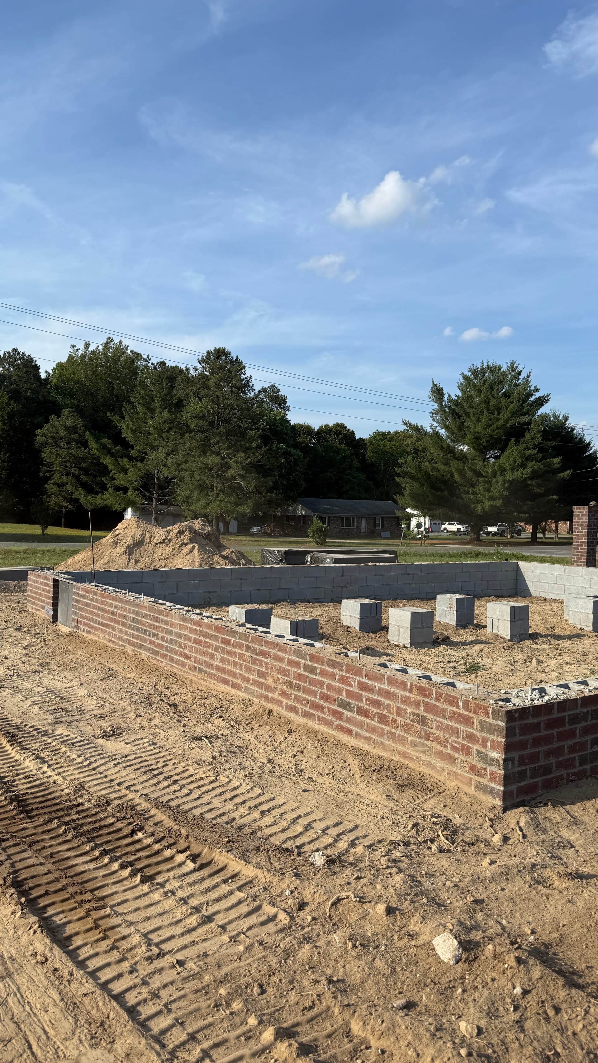 Gallery photos for Drain Tile and Backfill Done Right on This New Build: Image #4