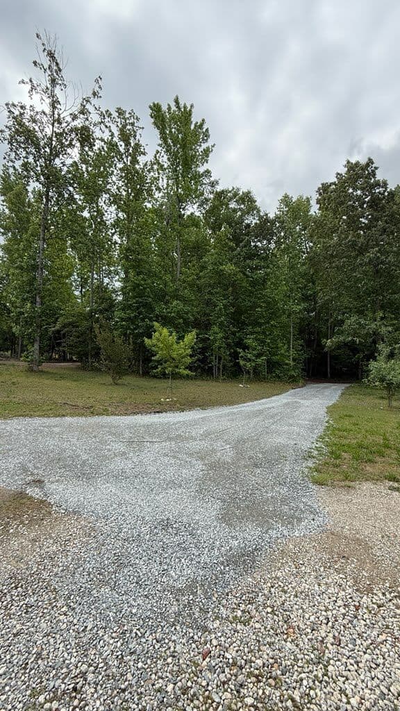 Gallery photos for Overgrown Path Gets a Proper Gravel Driveway Upgrade: Image #3